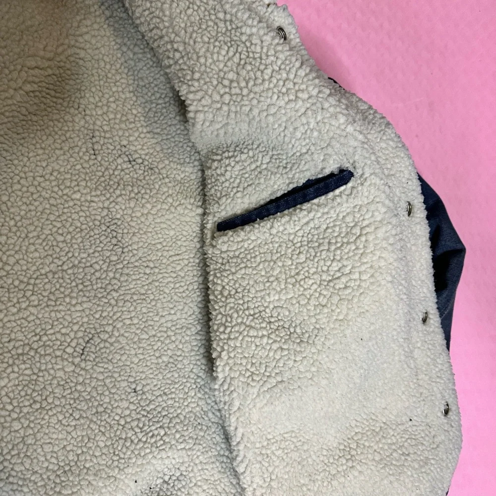 Levi's Sherpa Jean Jacket - Picture 4 of 5